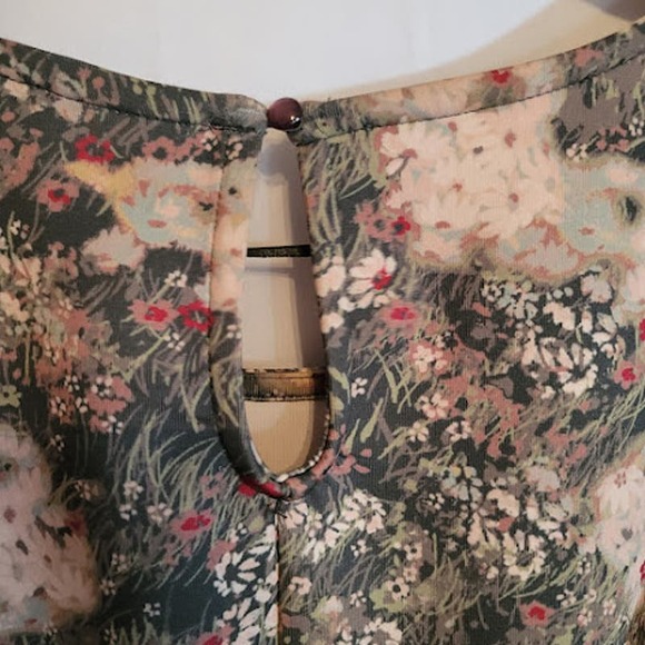 Disney- Lauren Conrad collaboration dress- size medium - Picture 8 of 8